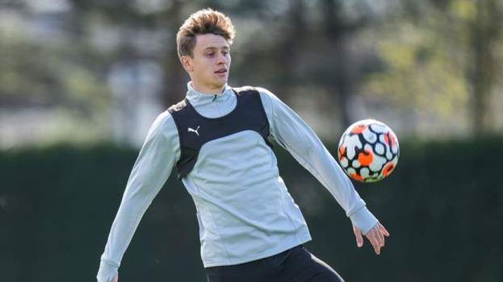 Andrii Kravchuk æfir nú með U-23 ára liði Manchester City þökk sé landa hans Oleksandr Zinchenko.