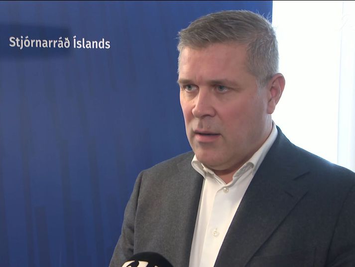 Bjarni Benediktsson forsætisráðherra segir ríkisstjórnina hafa fengið óskýr skilaboð frá flokkum á þingi varðandi stuðning þeirra við fjárlagafrumvarpið.