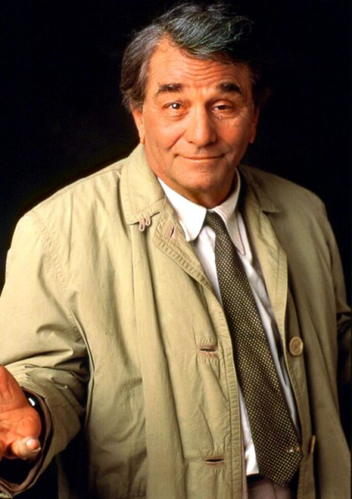 Peter Falk er þekktastur fyrir hlutverk sitt sem einkaspæjarinn Columbo.