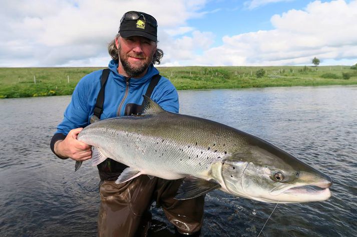 Nils Folmer með 102 lax af Rangárflúðum í Ytri Rangá.