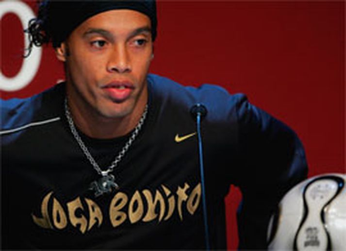 Ronaldinho segir að Barcelona geti enn bætt sig á síðari helmingi leiktíðarinnar á Spáni