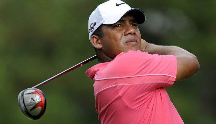 Jhonattan Vegas er ekki þekktasti kylfingur heims en hann hefur vakið gríðarlega athygli á fyrstu mótunum á PGA mótaröðinni í Bandaríkjunum.