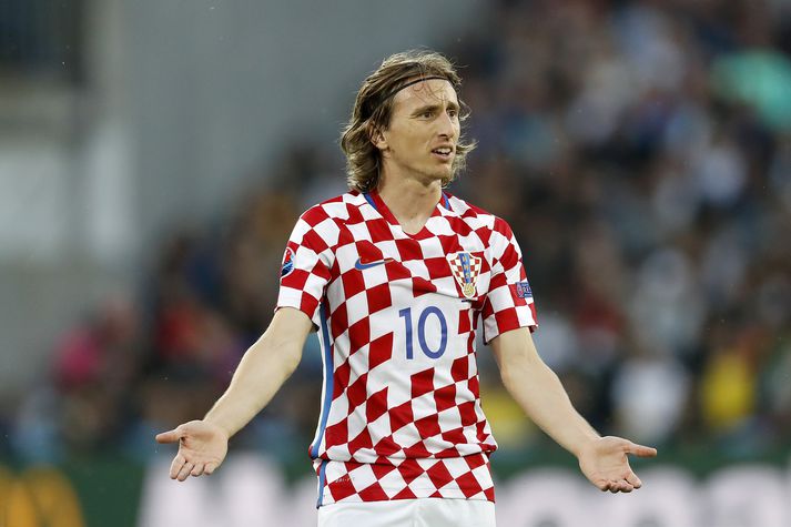 Modric í leik með króatíska landsliðinu.