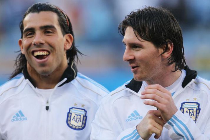 Verða Carlos Tevez og Lionel Messi samherjar hjá Barcelona á næsta ári?