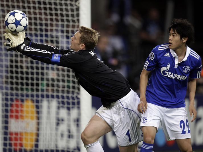 Manuel Neuer í leiknum í kvöld.