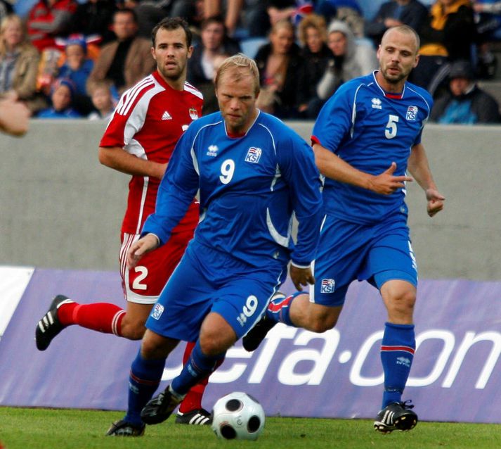 Eiður í leiknum gegn Liechtenstein.