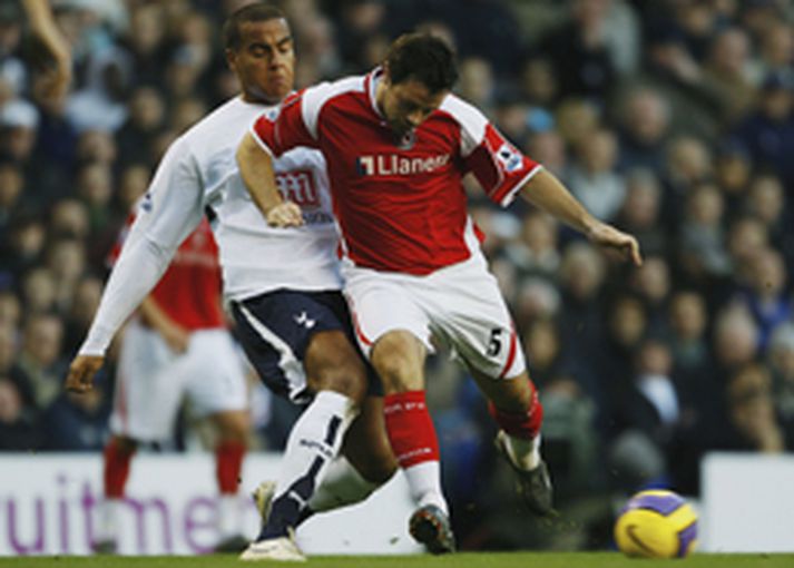 Tom Huddlestone hefur slegið í gegn hjá Tottenham í vetur.