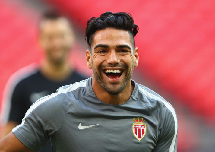 Lífið brosir við Radamel Falcao á ný.