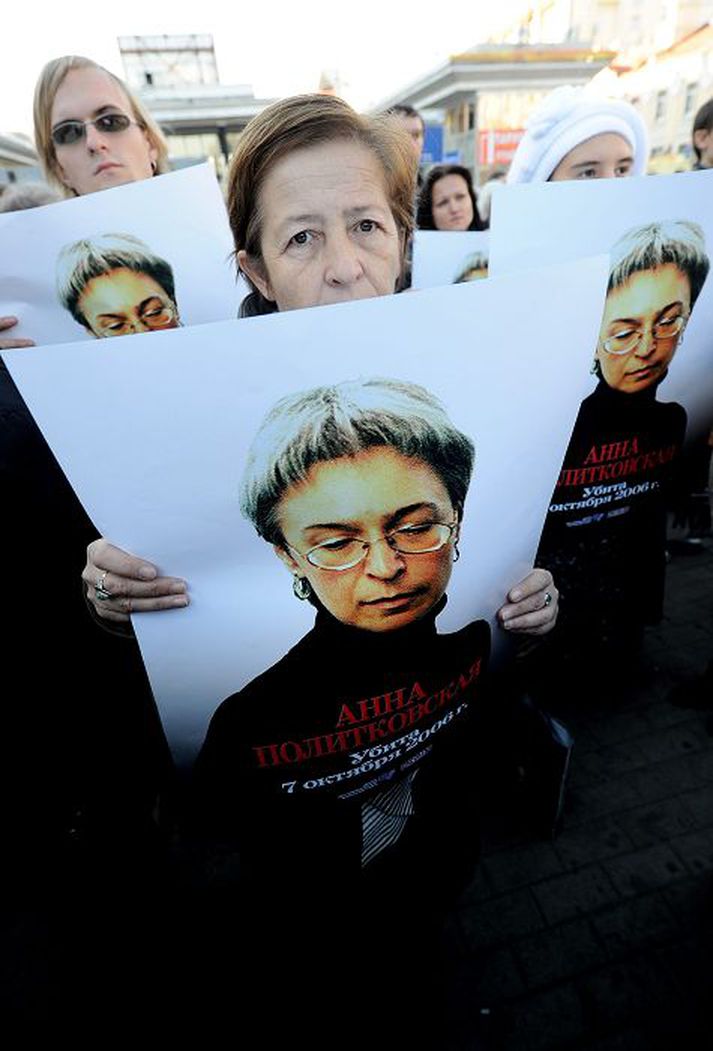 Minnast Baráttukonu Anna Politkovskaja, sem var myrt árið 2006, er orðin að eins konar táknmynd fyrir baráttu gegn spillingu og ofbeldi gegn andófsfólki í Rússlandi.