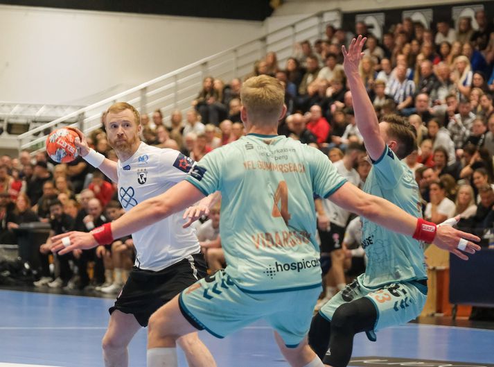 Ásbjörn Friðriksson þykir mjög fróður um handbolta enda verið lengi að sem leikmaður og aðstoðarþjálfari.