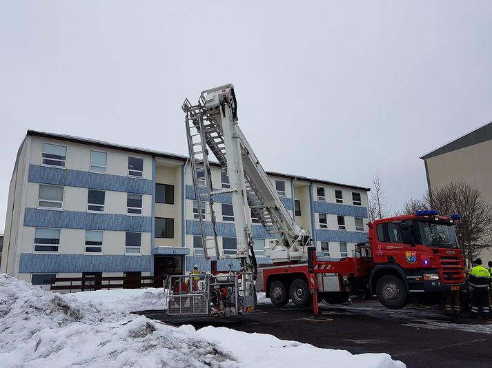 Allar stöðvar slökkviliðsins voru sendar á staðinn. 