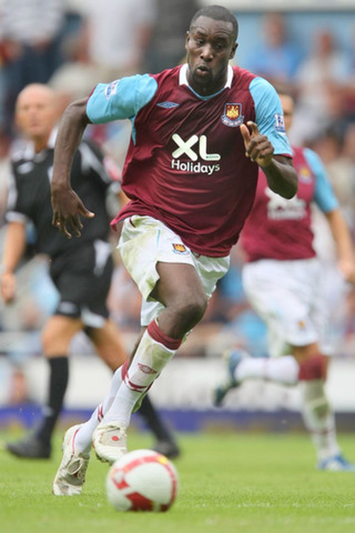 Carlton Cole skoraði fyrir West Ham í kvöld.