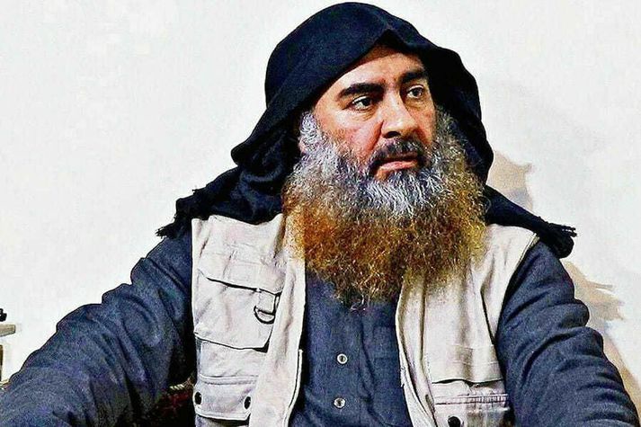 Eiginkona Abu Bakr al-Baghdadi, sem var svokallaður kalífi hryðjuverkasamtakanna Íslamska ríkisins, segist hafa fordæmt gjörðir eiginmanns síns.
