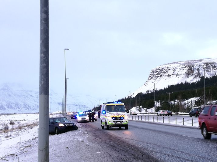 Ekki fást frekari upplýsingar um slysið að svo stöddu.