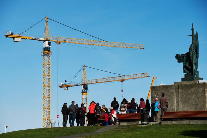 Allir skattgreiðendur greiða meira í skatt nú en árið 2013. Hækkunin er mismikil eftir tekjuhópum.