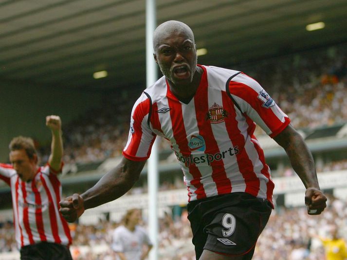 Djibril Cisse fagnar hér sigurmarki sínu fyrir Sunderland gegn Tottenham.