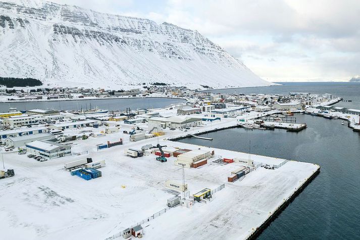 Svo virðist sem ferðalangarnir hafi ætlað að selja kannabis og kókaín á Ísafirði.