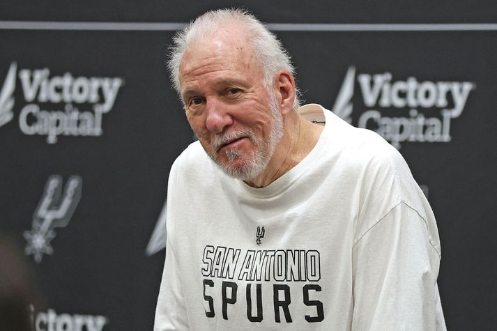 Gregg Popovich er 76 ára gamall og hefur þjálfað San Antonio Spurs frá árinu 1996.