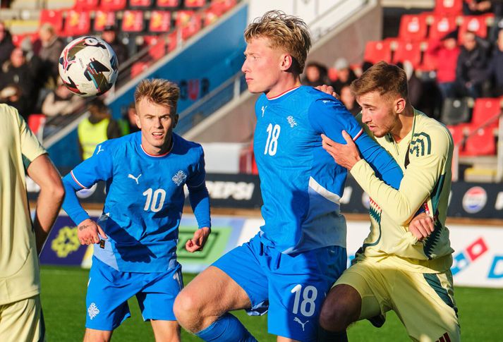 Hilmir Rafn Mikaelsson kom Íslandi á bragðið gegn Ungverjum í dag og kom einnig að öðru marki liðsins, í sínum tíunda U21-landsleik.