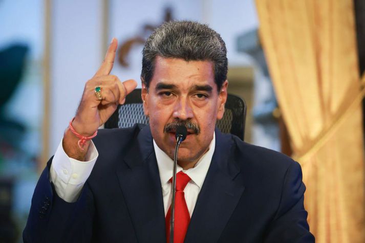 Maduro hefur af mörgum verið sakaður um stórfellt kosningasvindl í nýafstöðnum kosningum.