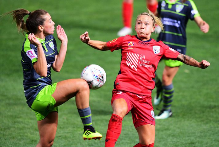 Gunnhildur Yrsa Jónsdóttir í leik með Adelaide United.