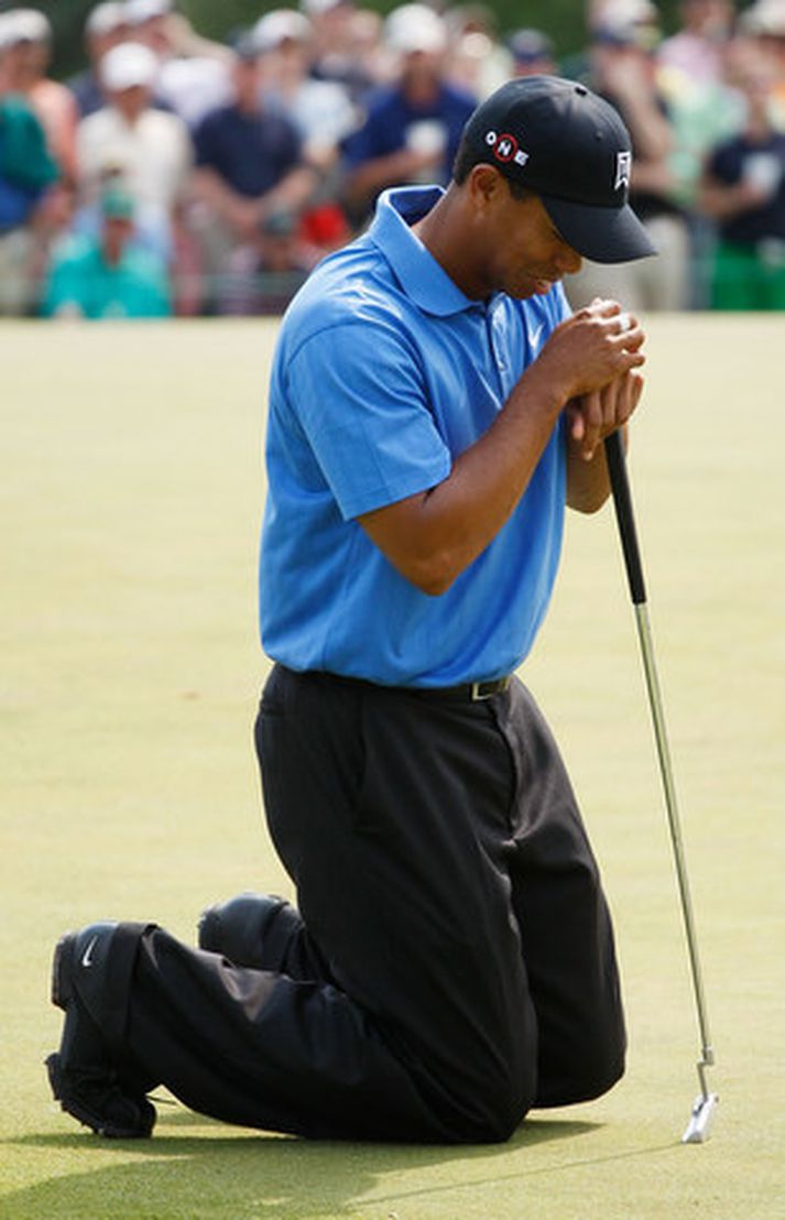 Tiger Wood var ekki alltof sáttur með sína frammistöðu í dag.