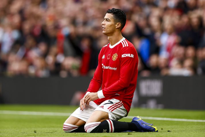 Cristiano Ronaldo og félagar í Manchester United  máttu ekki mæta á æfingasvæðið í dag.