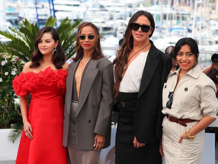 Selena Gomez, Zoe Saldana, Karla Sofía Gascón og Adriana Paz aðalleikarar Emilia Pérez á Cannes verðlaunahátíðinni fyrr á þessu ári.