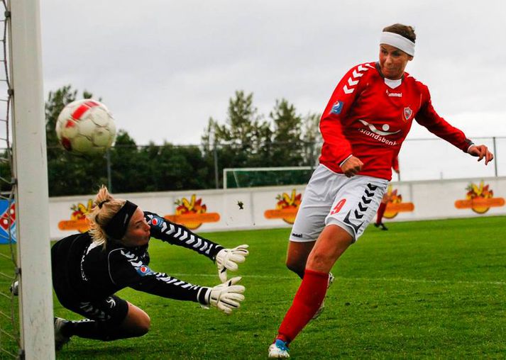 Kristín Ýr Bjarnadóttir er búin að skora tvö sigurmörk í bikarnum í sumar.