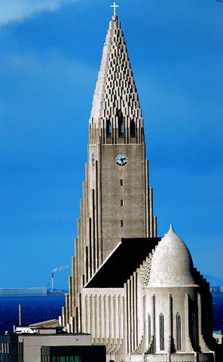 Orgelleikarinn Vincent Warnier heldur tónleika í Hallgrímskirkju síðdegis í dag. fréttablaðið/Vilhelm