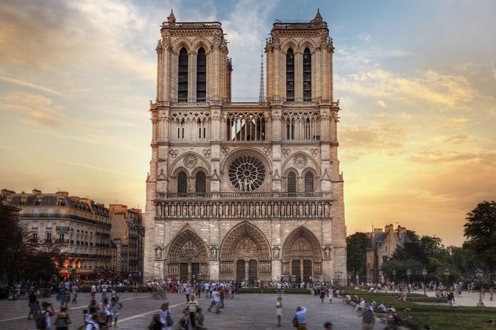 Notre Dame í París.