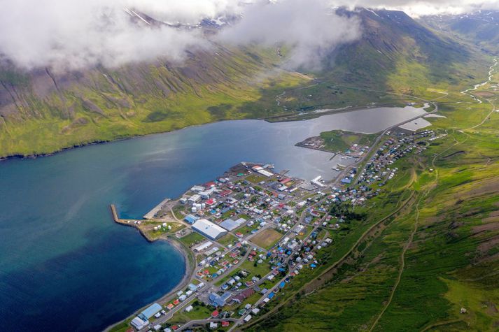 Þegar hafa verið tekin fleiri sýni til að fá nánari hugmynd um umfang mengunarinnar.