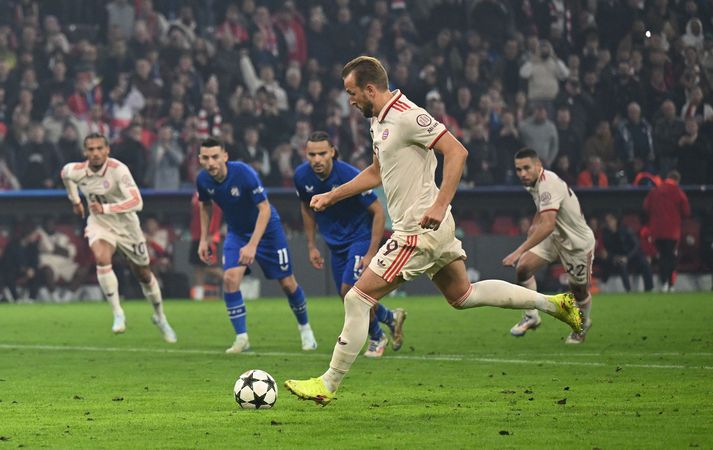 Harry Kane skoraði þrennu í dag. Ekkert af mörkum dagsins kom úr vítaspyrnu.