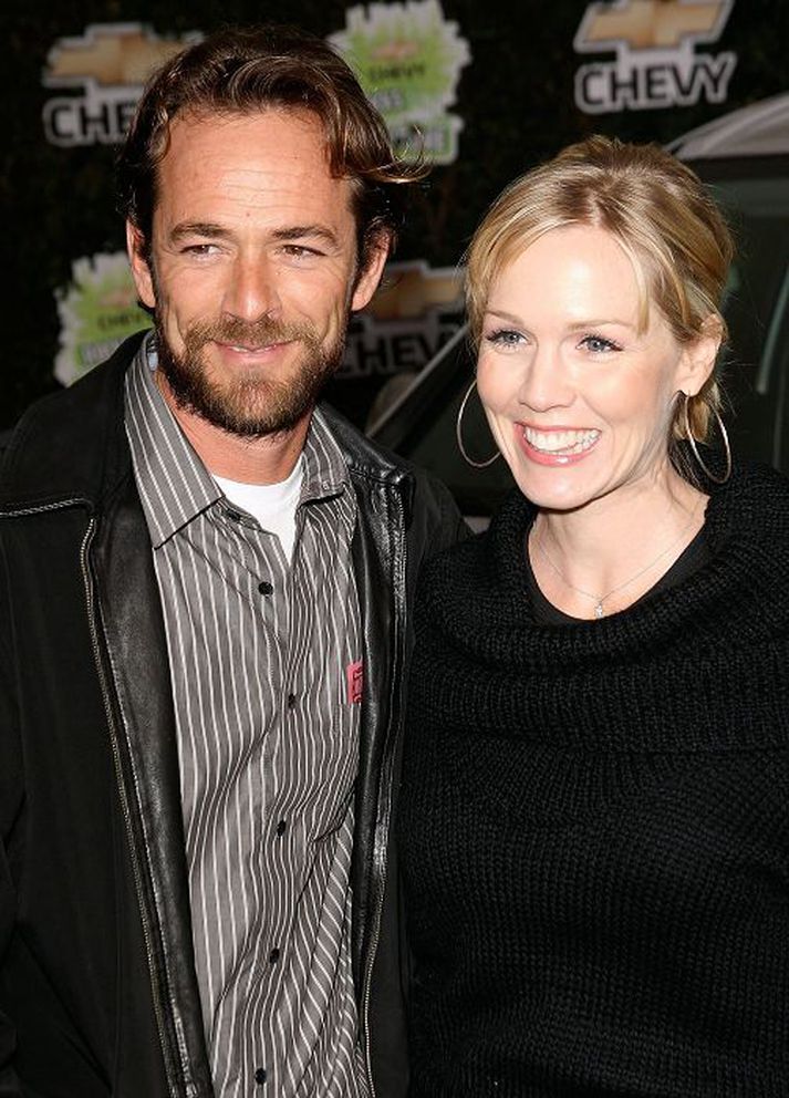 Saman á ný Jennie Garth og Luke Perry féllu hvort fyrir öðru. nordicphotos/getty