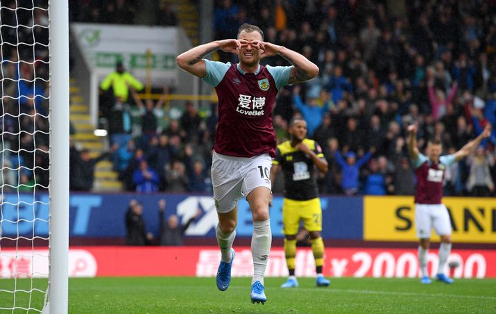 Ashley Barnes fagnar marki í dag.