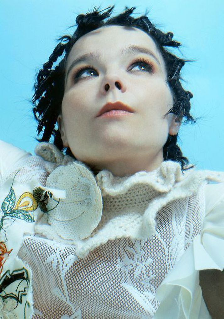 Björk fær góða dóma í The Independent.