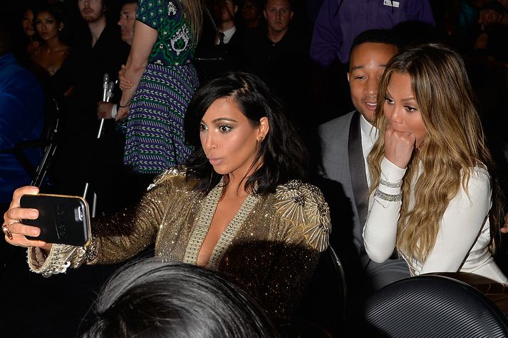 Selfie drottningin Kim Kardashian notar oft filter.