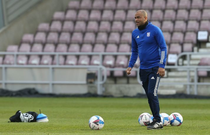 Kieron Dyer þarf á nýrri lifur að halda.