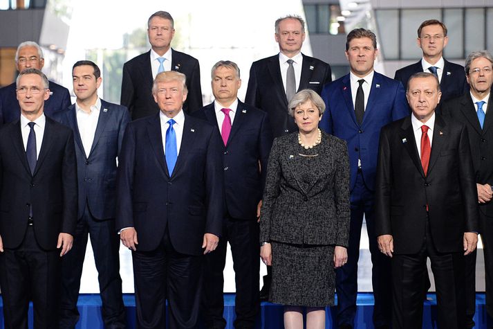 Donald Trump, Theresa May, Recep Tayyip Erdogan, Bjarni Benediktsson og Viktor Orban voru á meðal viðstaddra á leiðtogafundi sem haldinn var í nýjum höfuðstöðvum NATO í Brussel í Belgíu í gær.