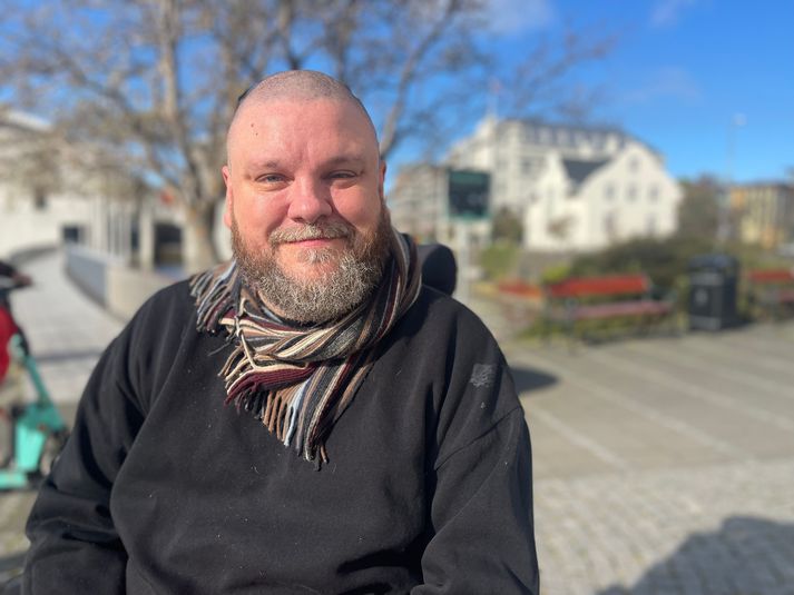 Haraldur Þorleifsson er einn þeirra sem bíður eftir lögbundinni NPA-þjónustu hjá borginni.