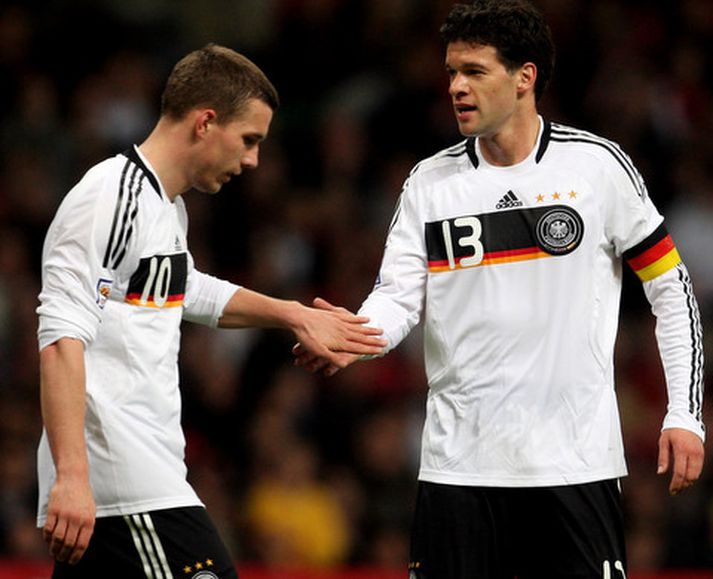 Lukas Podolski og Michael Ballack.