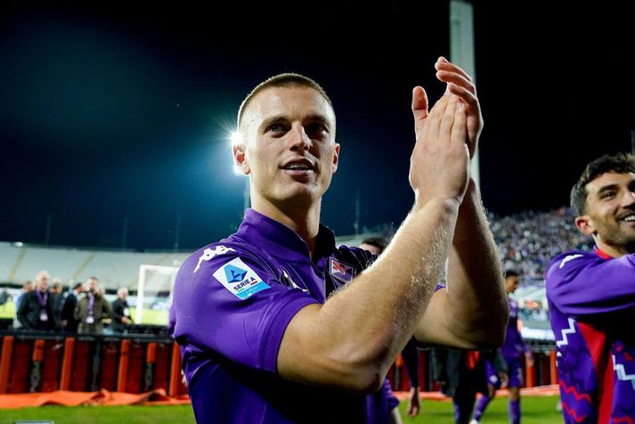 Albert Guðmundsson hefur farið vel af stað með sínu nýja liði Fiorentina og hann skoraði sigurmark gegn AC Milan um síðustu helgi.