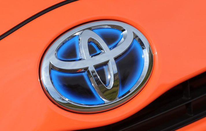 Merki Toyota framan á Prius