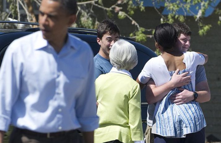 Obama heitir aðstoð til uppbyggingar.
nordicphotos/afp