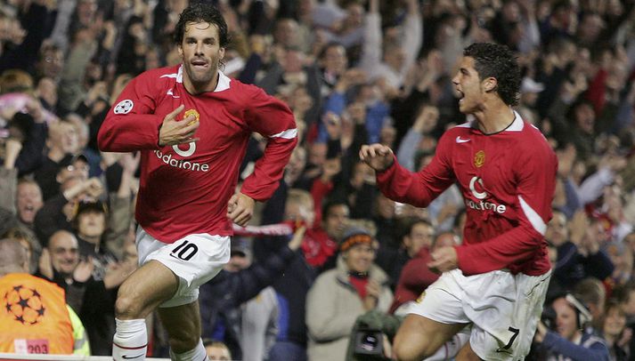 Ruud Van Nistelrooy og Cristiano Ronaldo fagna hér marki með Manchester United.