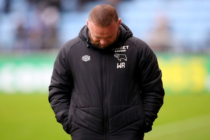 Wayne Rooney á erfitt verkefni fyrir höndum hjá Derby County.
