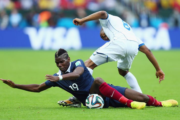 Paul Pogba og Wilson Palacios í leiknum í gær.