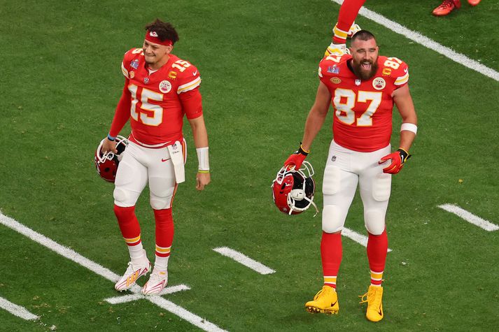 Patrick Mahomes og Travis Kelce spila með Kansas City Chiefs og allir leikir liðsins eru sýndir beint.