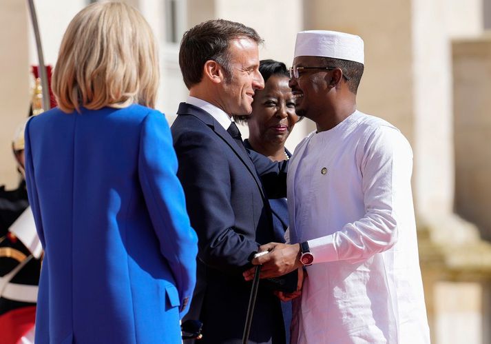 Emmanuel Macron og Mahamat Idriss Deby Itno, forseti Tjad í Frakklandi í október.