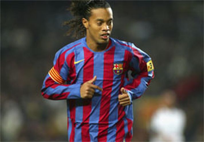 Ronaldinho er ekki í vafa um hvaða leikmenn eru efst á óskalistanum til að styrkja lið Barcelona